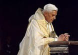 Image of Blessed John Paul II at prayer during Lent